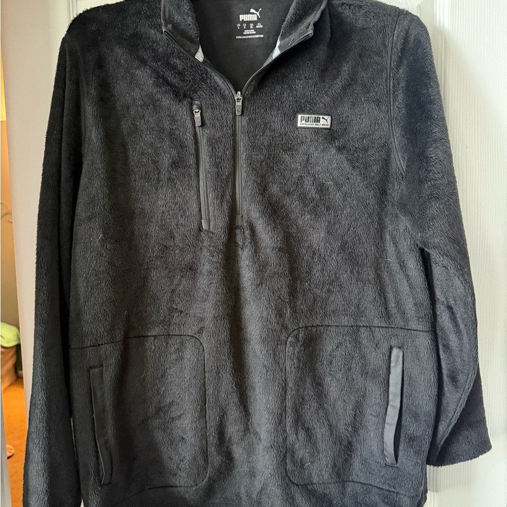 PUMA Black Half Zip Pull Over